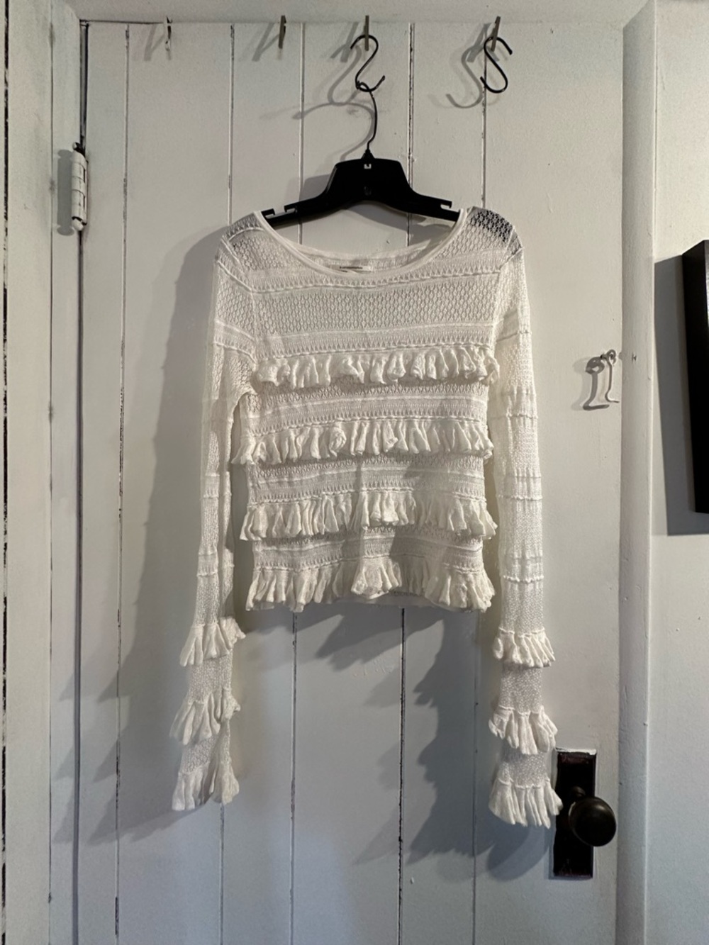 Anthropologie Women’s White Ruffle Knit Long-Sleeve thin Sweater Top